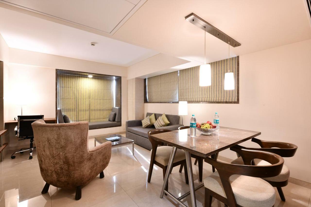 Krishna Palace Hotel - Ambernath Ambarnath Kültér fotó